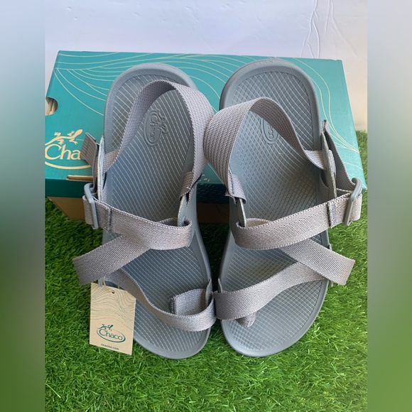 Sandals_&_Flip_Flops